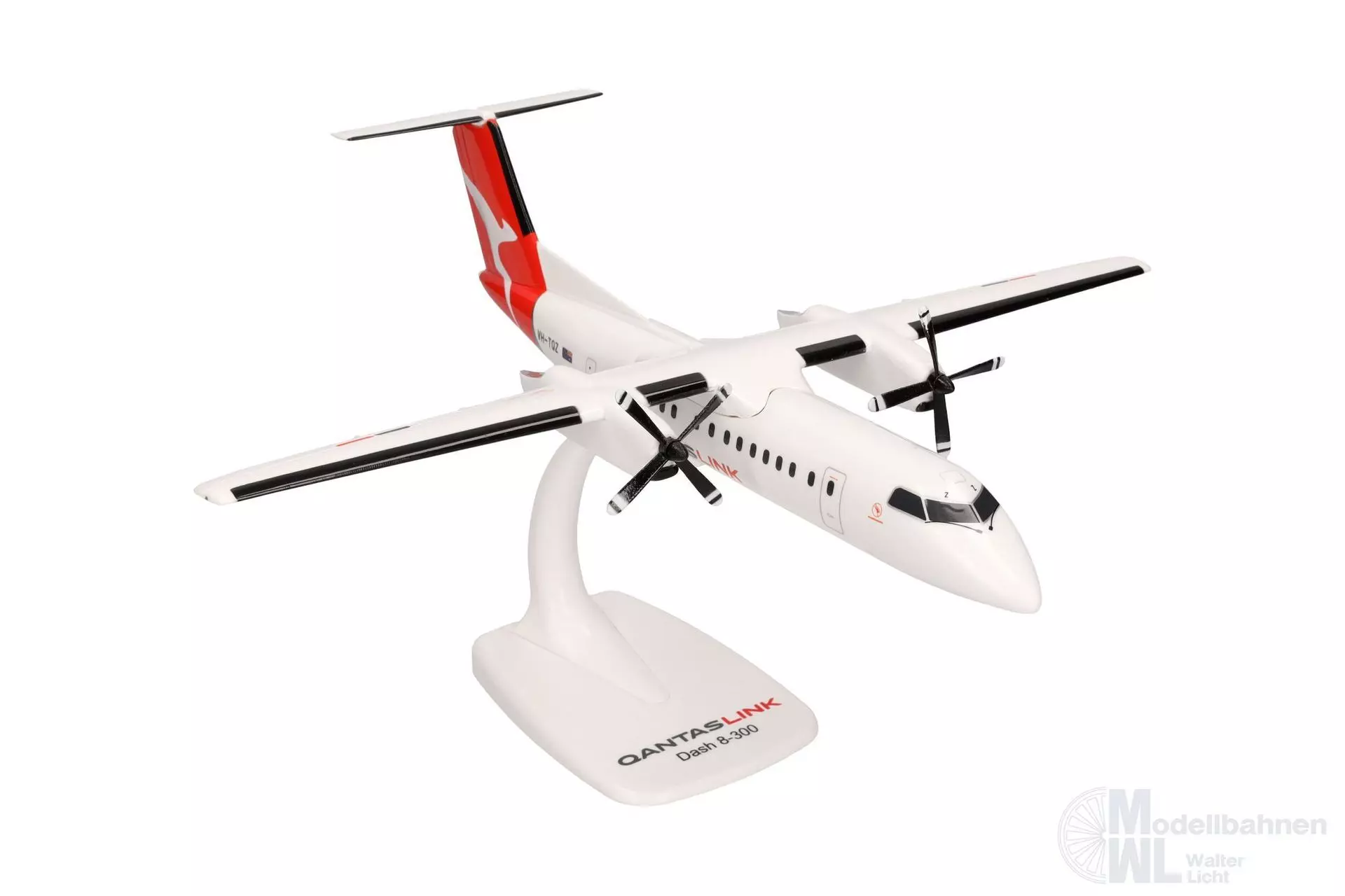 Herpa 614221 - DHC-8-300 QantasLink 1:100