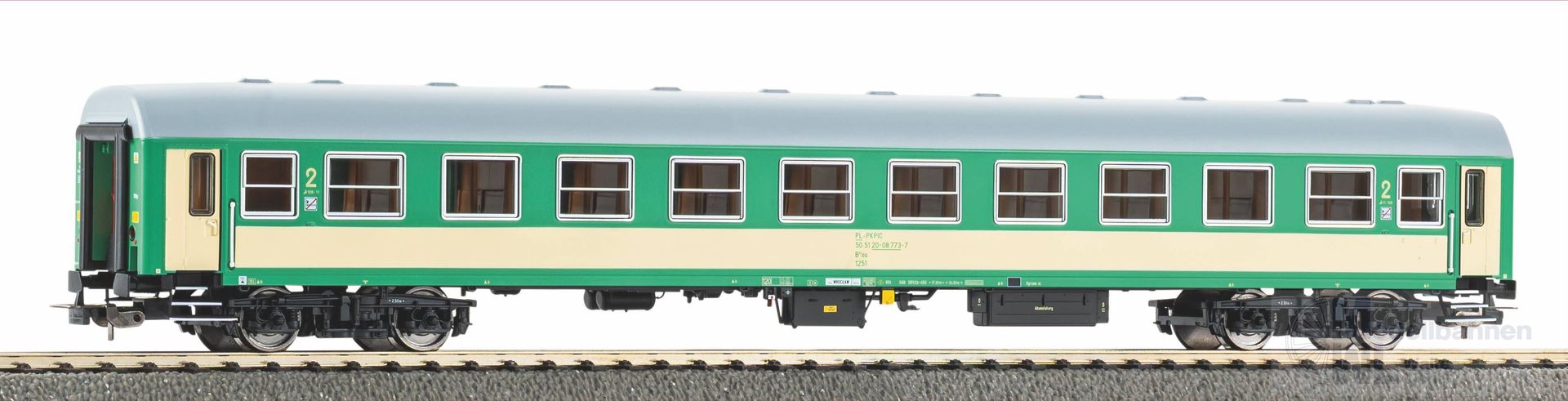 Piko 97186 - Personenwagen PKP Ep.VI 111A 2.Kl. H0/GL