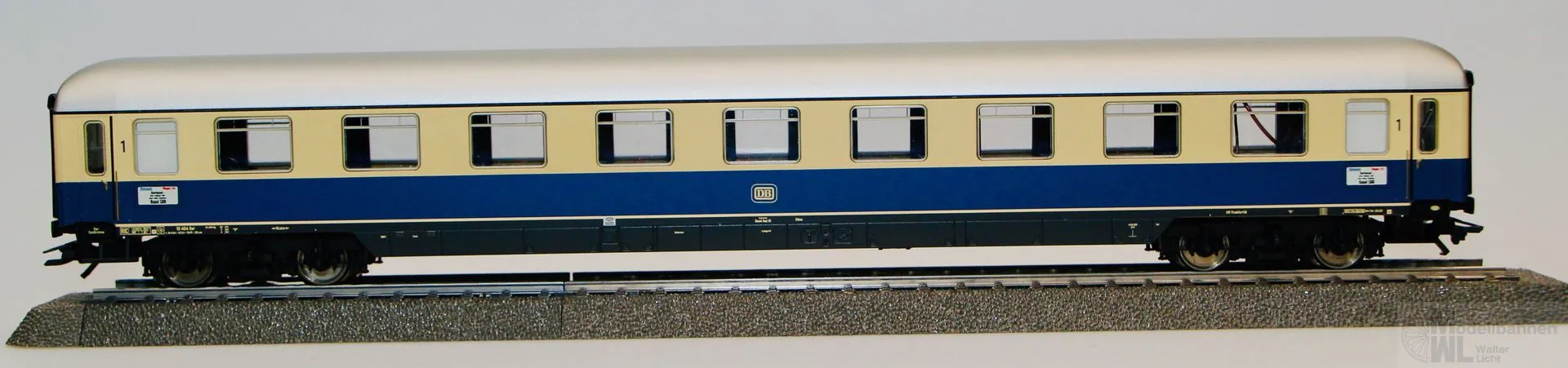 Märklin 43850 - MÄRKLIN - Abteilwagen DB Ep.III Rheingold Av4üm 1.Kl. H0/WS