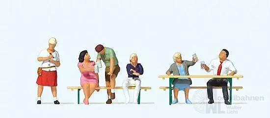 Preiser 10700 - Im Biergarten (1) H0 1:87