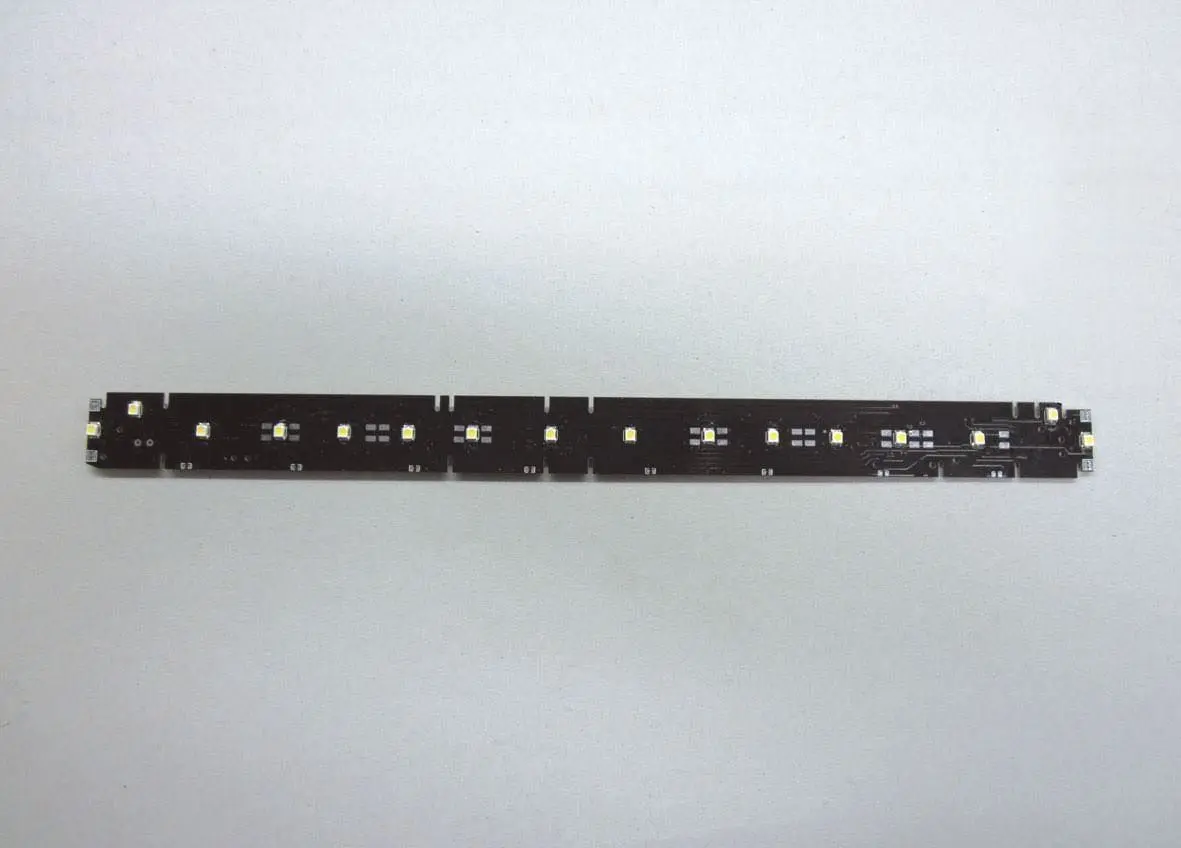 Piko 56280 - LED-Beleuchtungsbausatz Mitteleinstiegswagen H0/GL