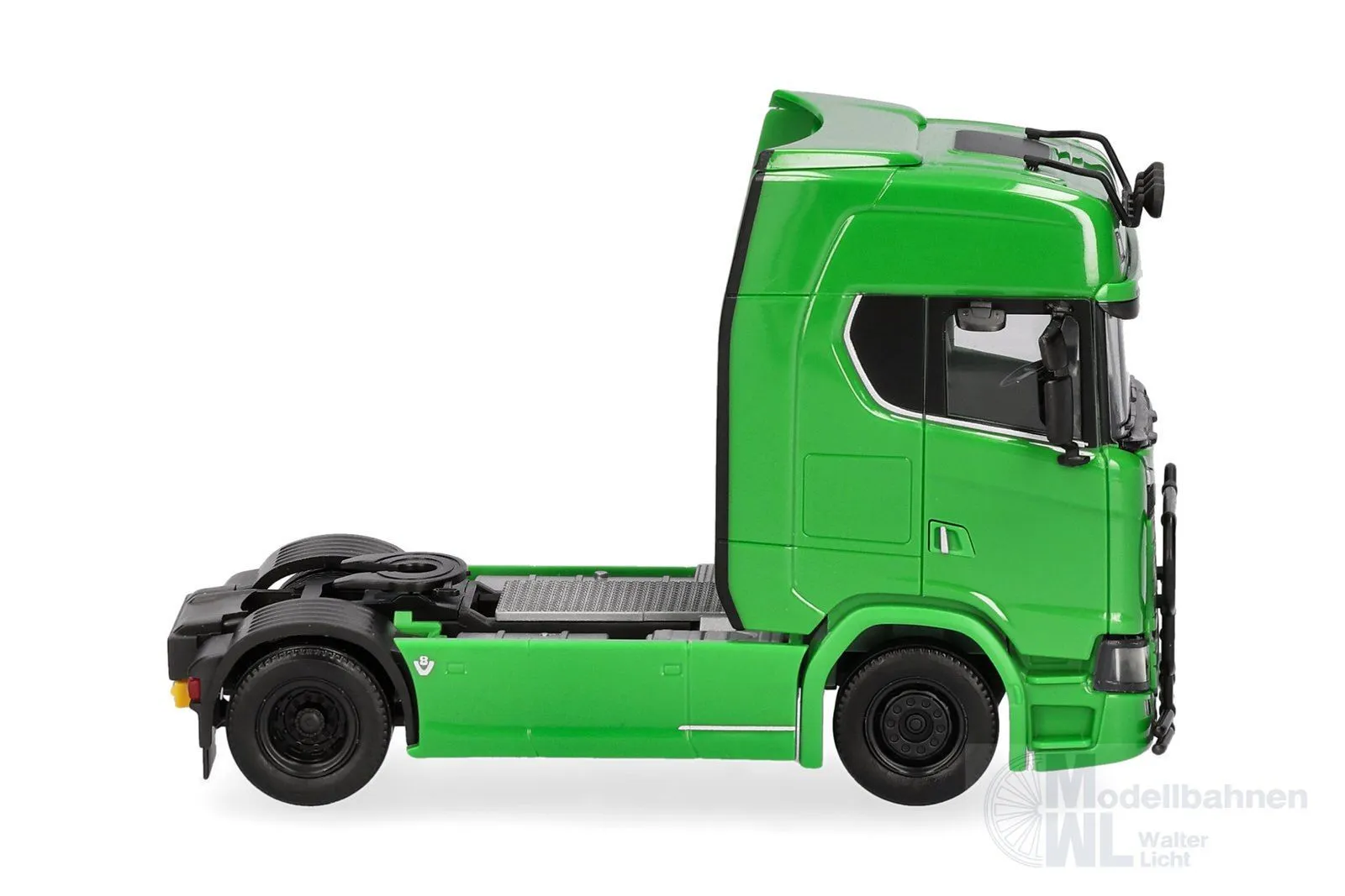 Herpa 310116-006 - Scania CS 20 Hochdach Zugmaschine mit Lampenbügel grün H0 1:87