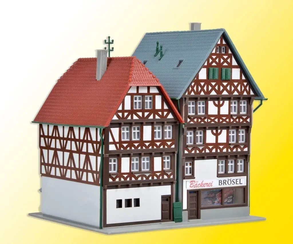Kibri 36404 - Fachwerkhäuser Fritzlar 2 Stück Z 1:220