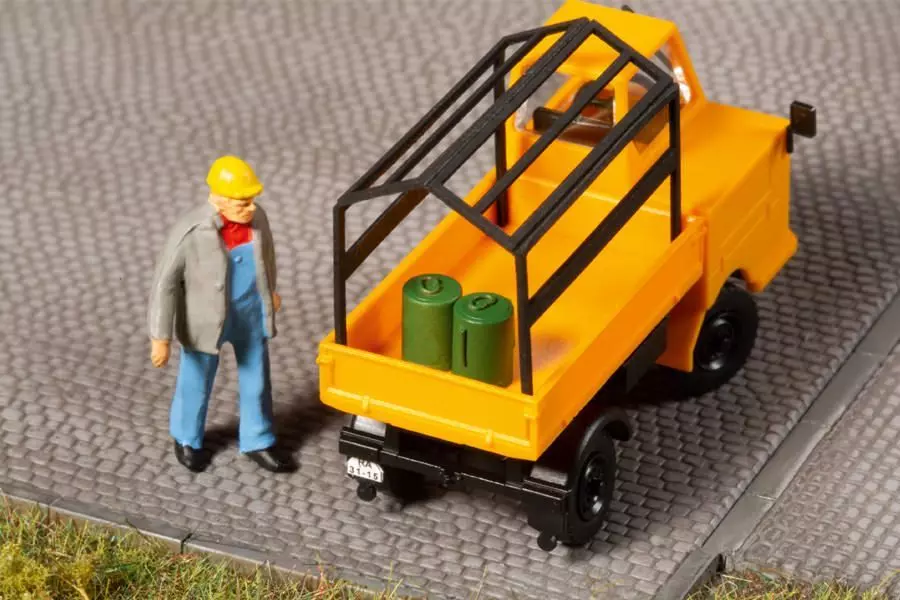 Auhagen 41669 - Multicar M22 Bahnmeisterei H0 1:87
