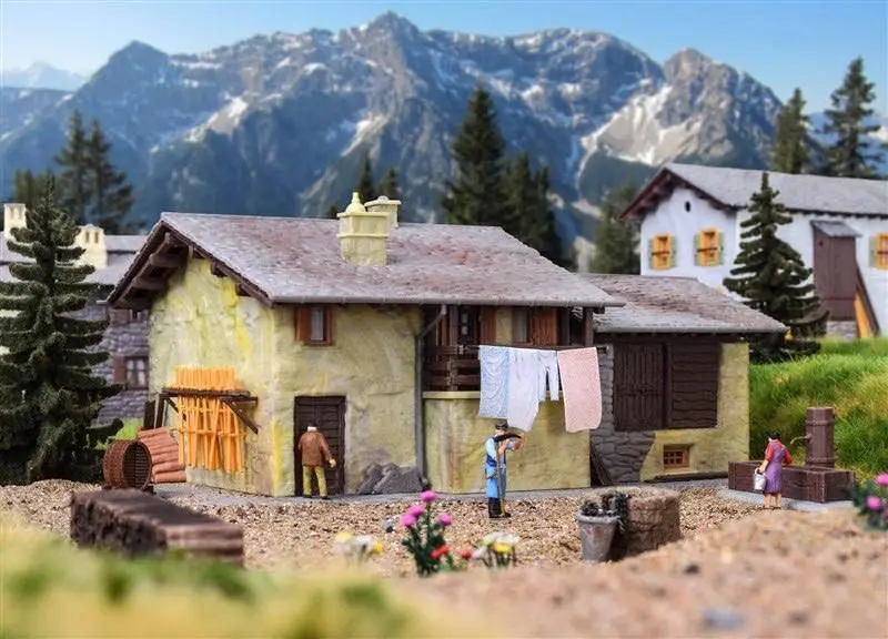 Kibri 38809 - Berghaus Palü in Grevasalvas H0 1:87