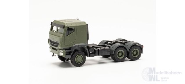 Herpa 746892 - Iveco Trakker geschützt 6x6 Sattelzugmaschine Bundeswehr H0 1:87