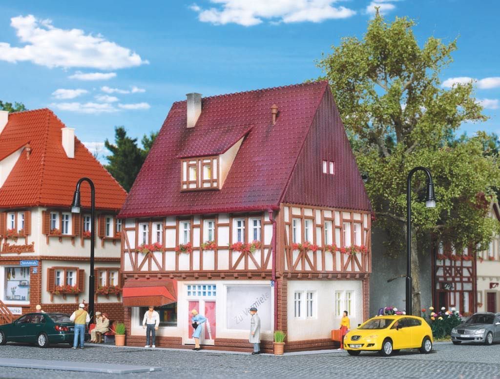 Vollmer 43669 - Buchhandlung Bahnhofstraße H0 1:87