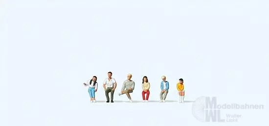 Preiser 79083 - Sitzende Jugendliche N 1:160