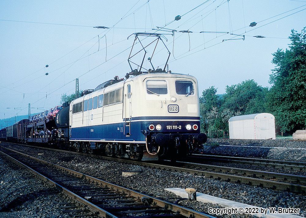 Märklin 55252 - E-Lok BR 151 111-2 DB Ep.IV ozeanblau/beige Spur 1