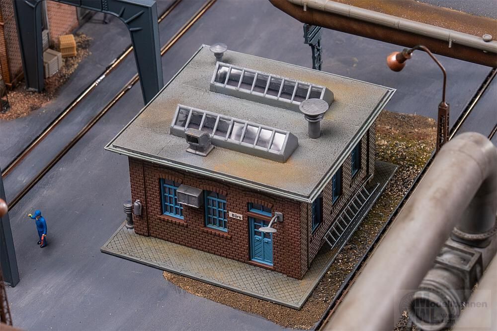 Faller 130021 - Hüttenwerk-Verwaltung H0 1:87