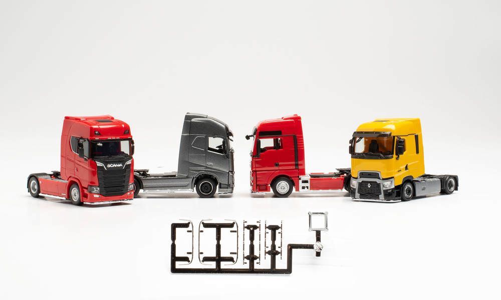 Herpa 54232 - Zubehör Lowbar und Sidebar für Zugm. m. CV chrom f. 6 Zugmaschinen H0 1:87