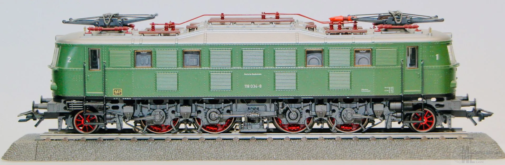 Märklin 3767 - MÄRKLIN - E-Lok BR 118 034-8 DB Ep.IV grün H0/WS Digital