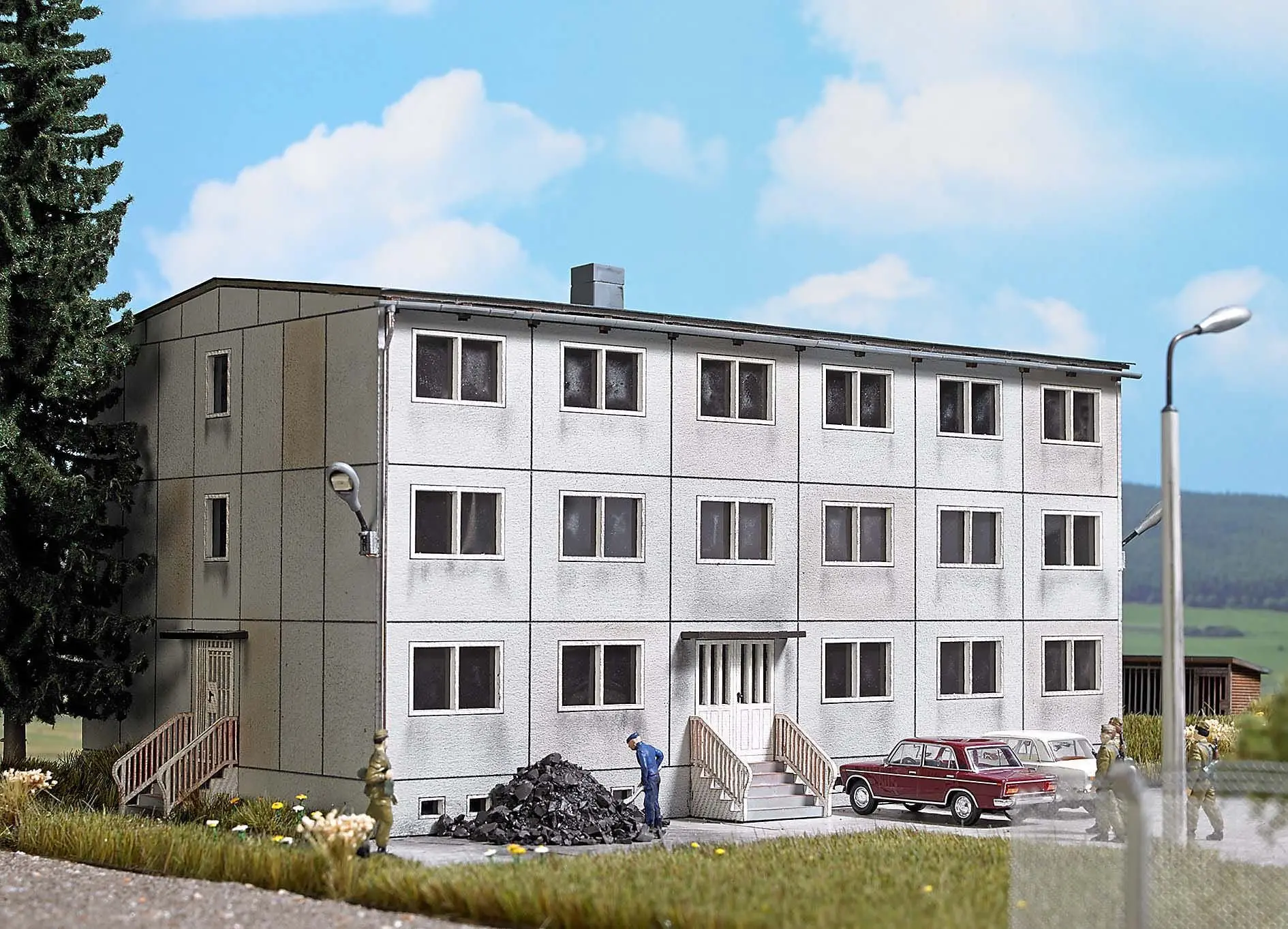 Busch 9607 - Kaserne H0 1:87
