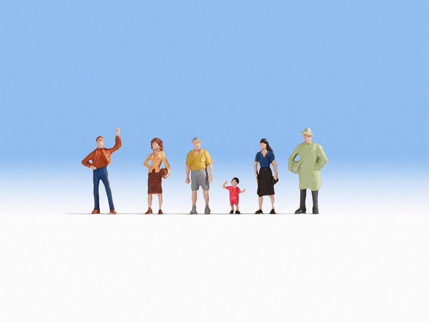 Noch 47100 - Passanten TT 1:120