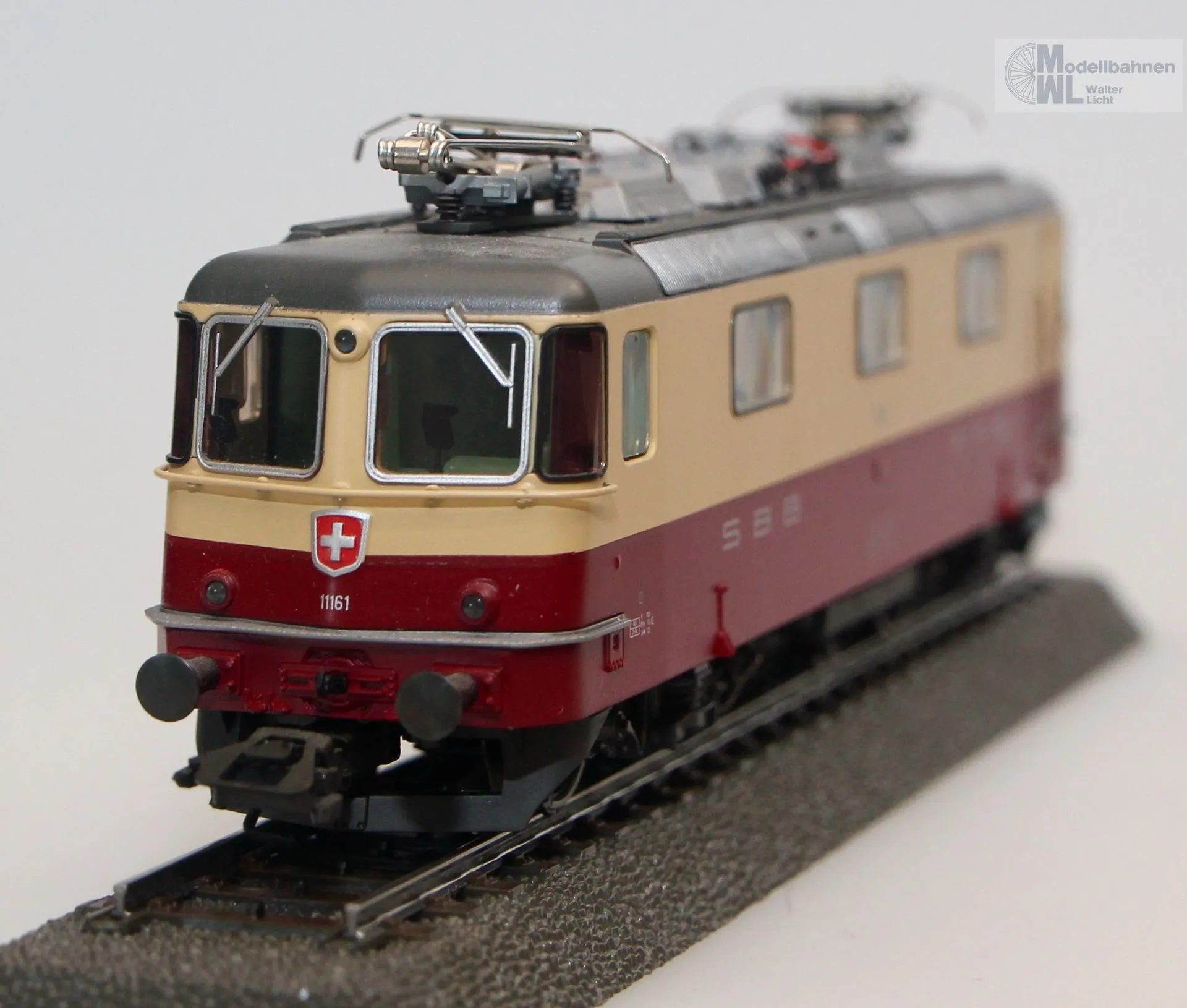 Märklin 37343 - MÄRKLIN - E-Lok Re 4/4 SBB Ep.III/IV TEE H0/WS Digital