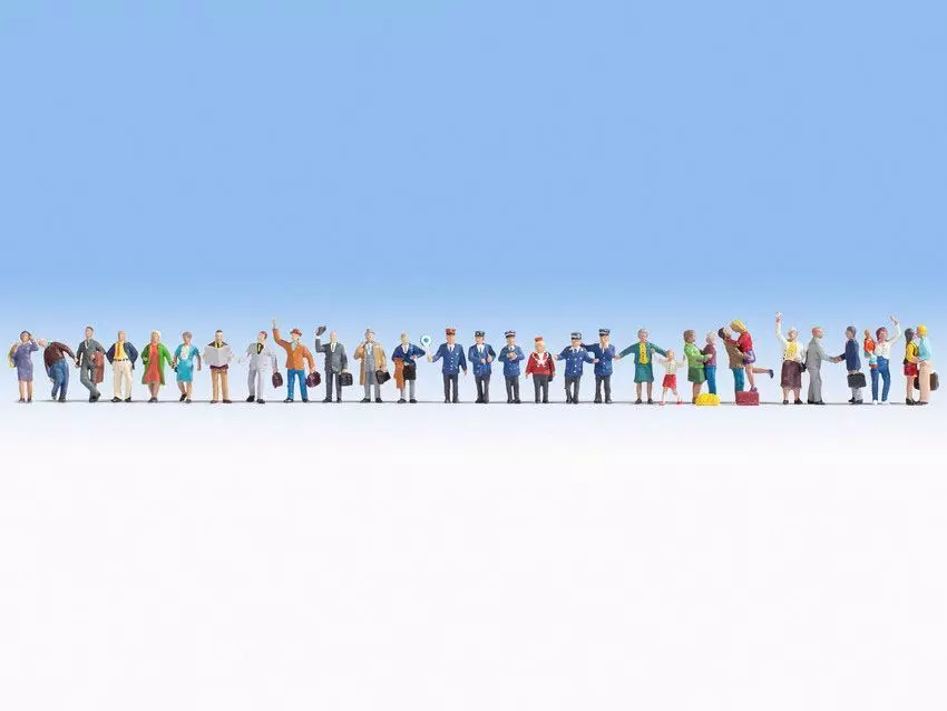 Noch 16041 - Mega-Spar-Set Auf dem Bahnhof 30 Figuren H0 1:87