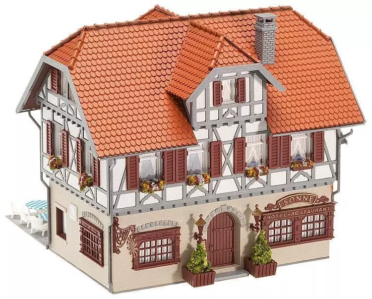 Faller 130438 - Gasthaus Sonne mit L H0 1:87