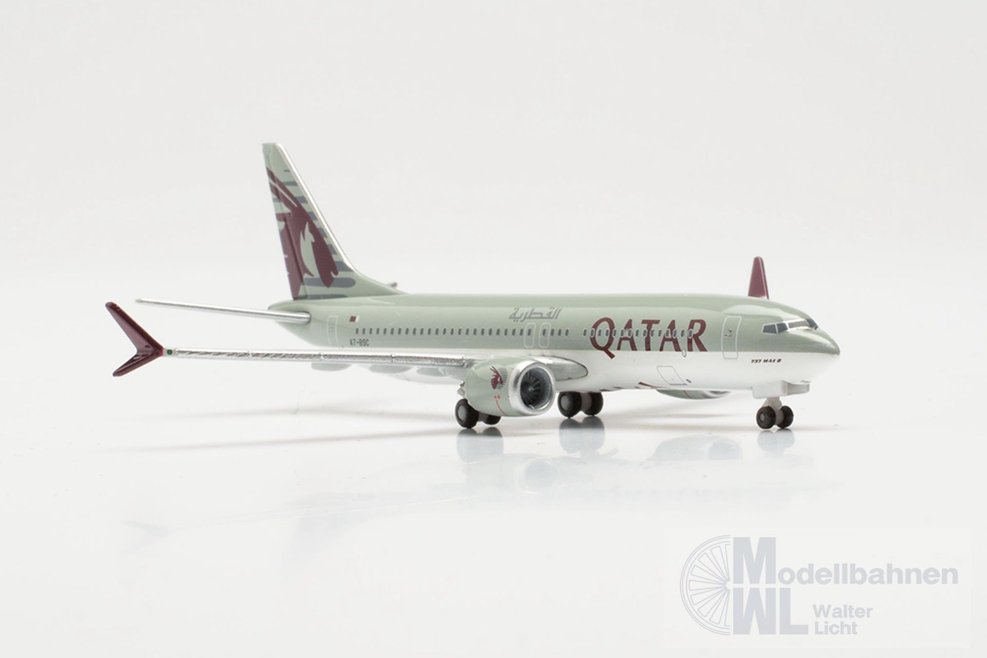 Herpa 537384 - Boeing 737 Max 8 Qatar Airways 1:500