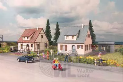 Piko 61145 - 2x Siedlungshäuser Neuburg + 1x Geräteschuppen