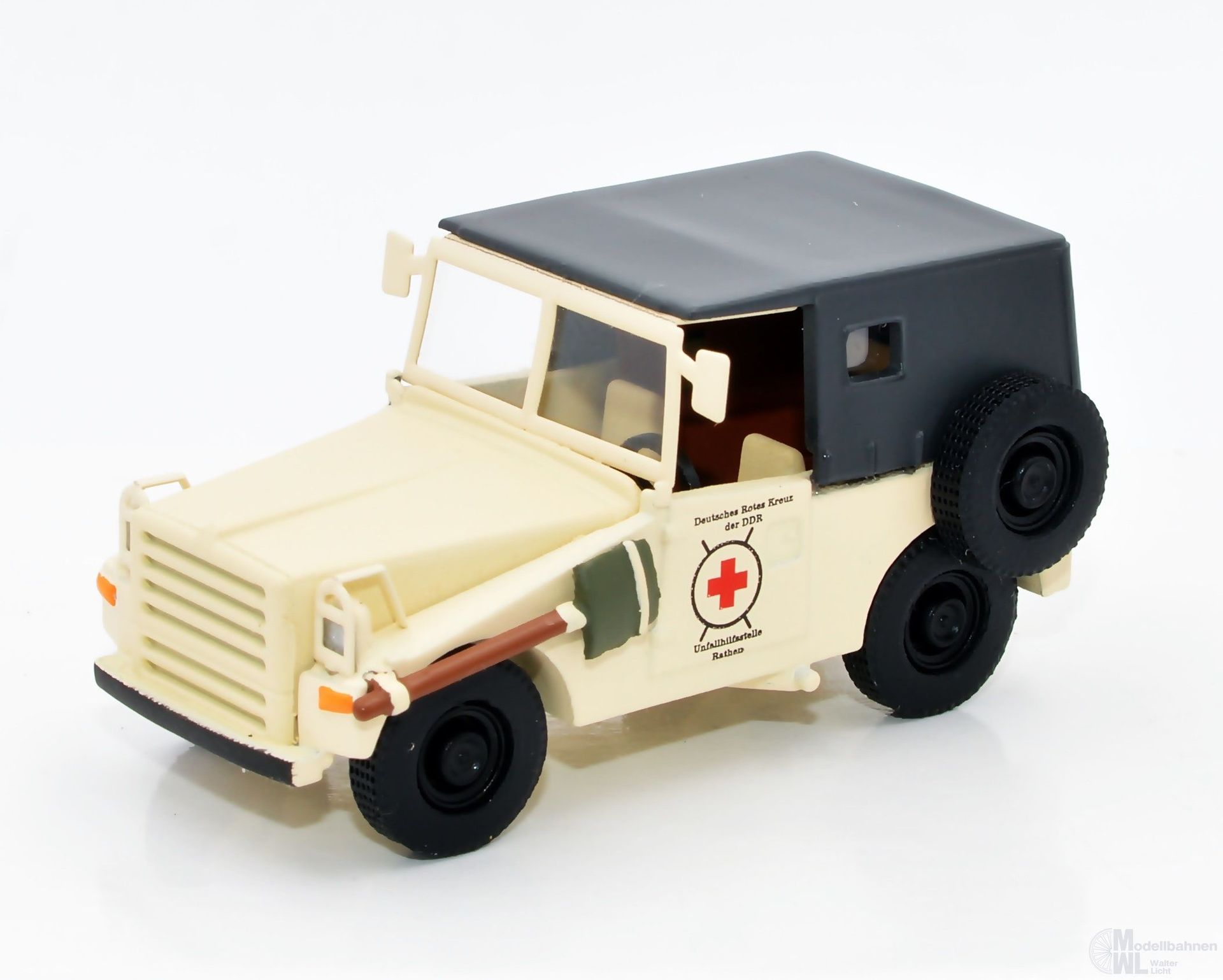 NPE NA88150 - IFA P3 Kübelwagen DRK Hilfszug Rathen 1:87