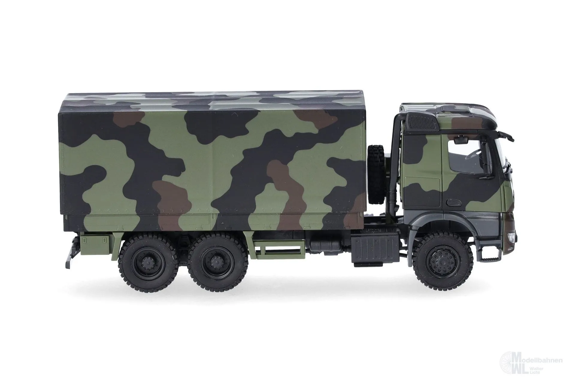 Herpa 746991-002 - Mercedess-Benz Arocs 6x6 Pritsche/Plane Bundeswehr H0 1:87