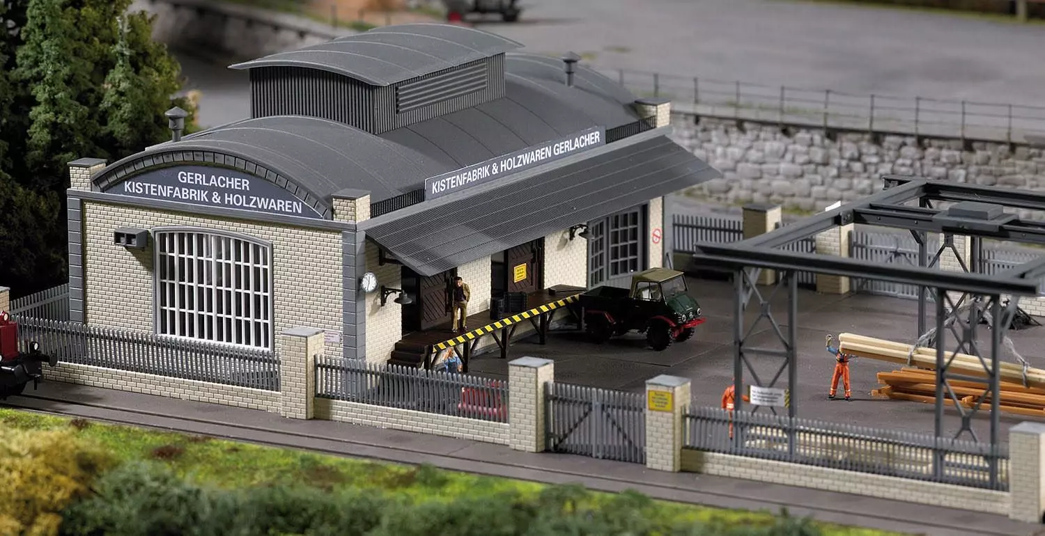 Piko 61152 - Kistenfabrik Gerlacher