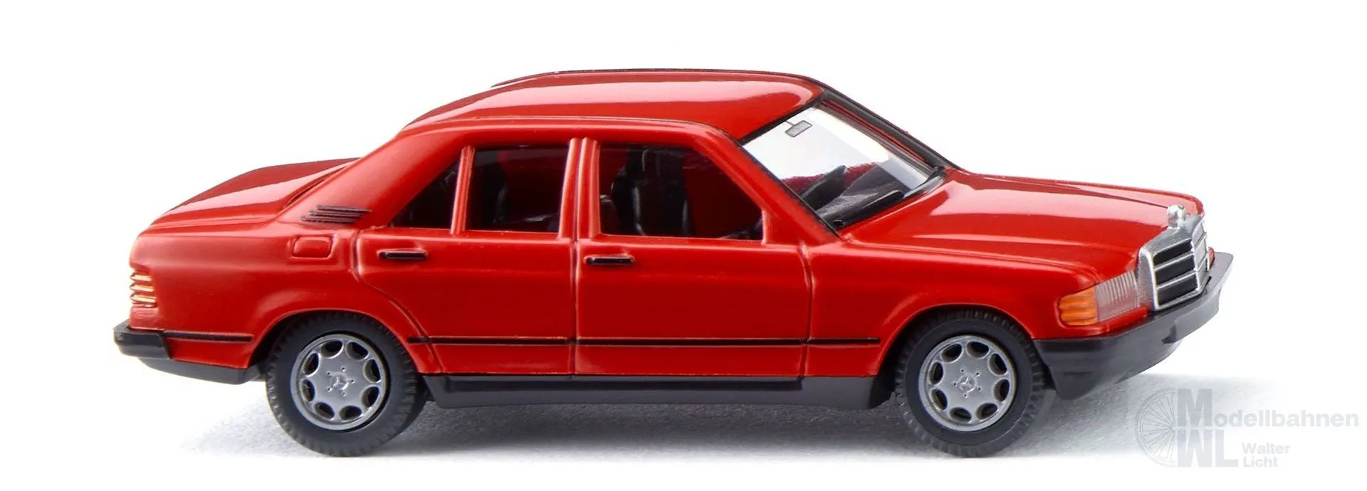 Wiking 014501 - Mercedes-Benz 190E - signalrot H0 1:87