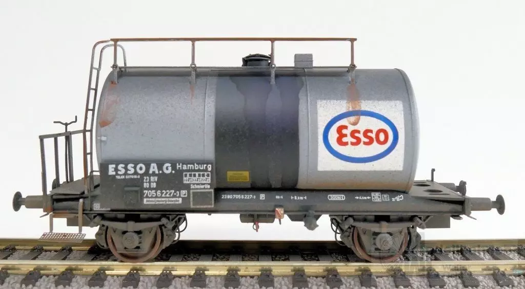 Exact Train 22058 - Kesselwagen DB Ep.IV Esso grau/schwarz H0/GL