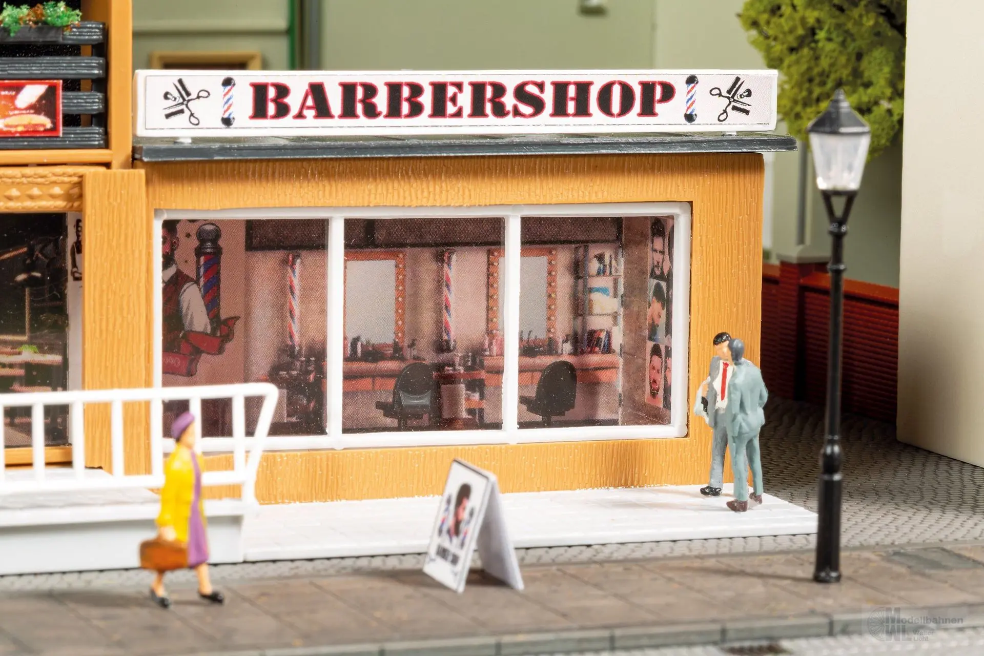 Auhagen 11479 - Döner und Barbershop H0 1:87 / TT 1:120