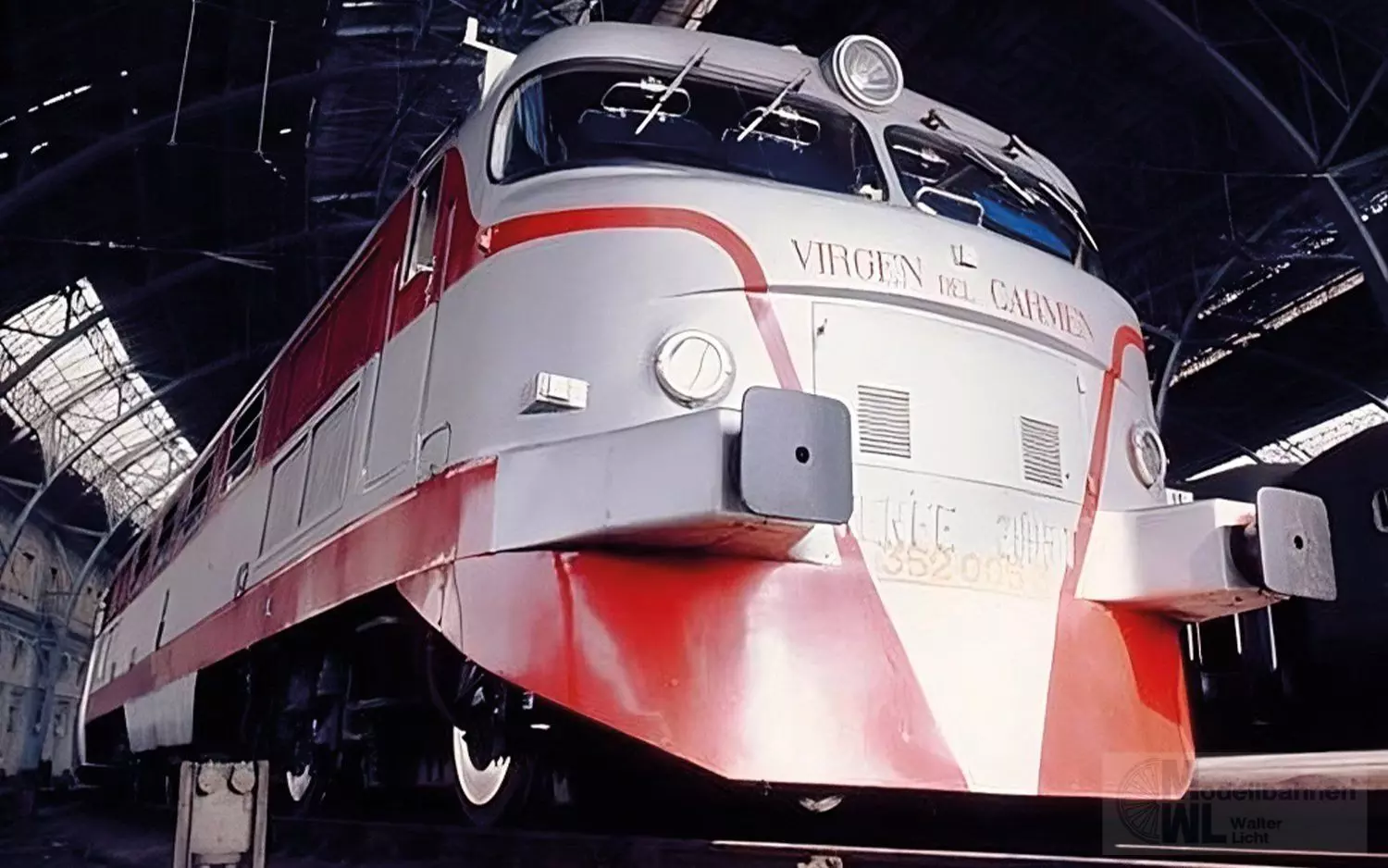 Arnold 2672S - Diesellok BR 2005T RENFE Ep.III N 1:160 Sound