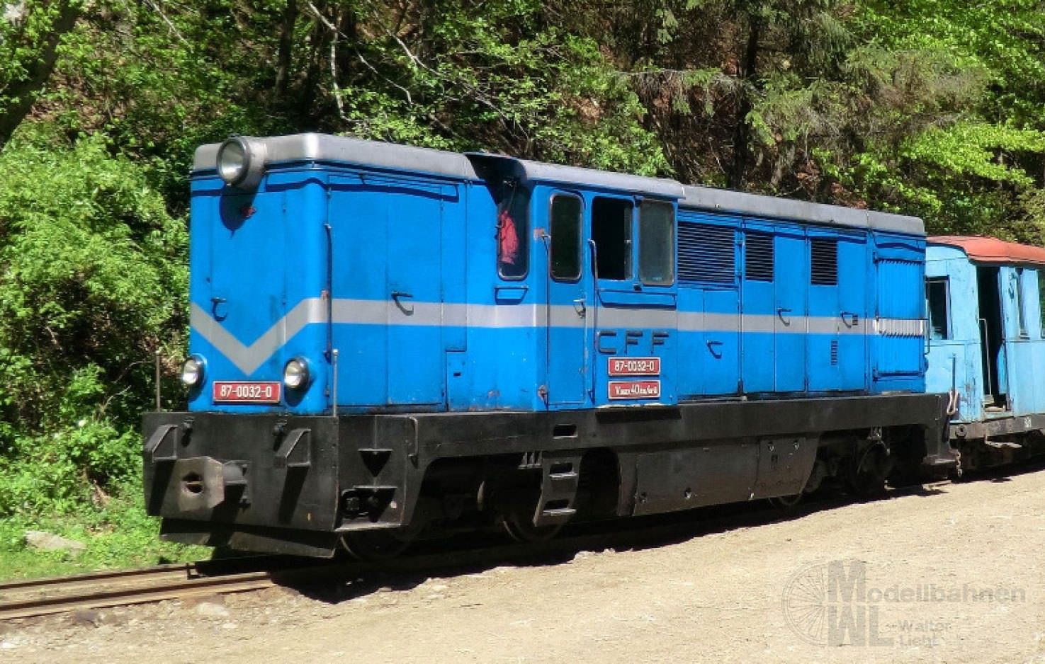 Bemo 1020902 - Diesellok CFF 87-0032-0 L45H Wassertalbahn blau H0e