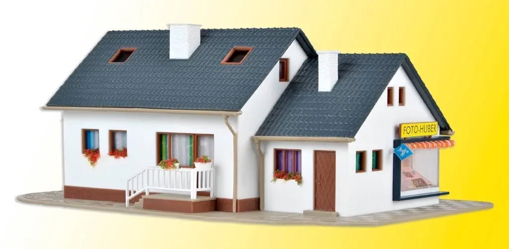 Vollmer 43723 - Wohnhaus mit Ladengeschäft H0 1:87