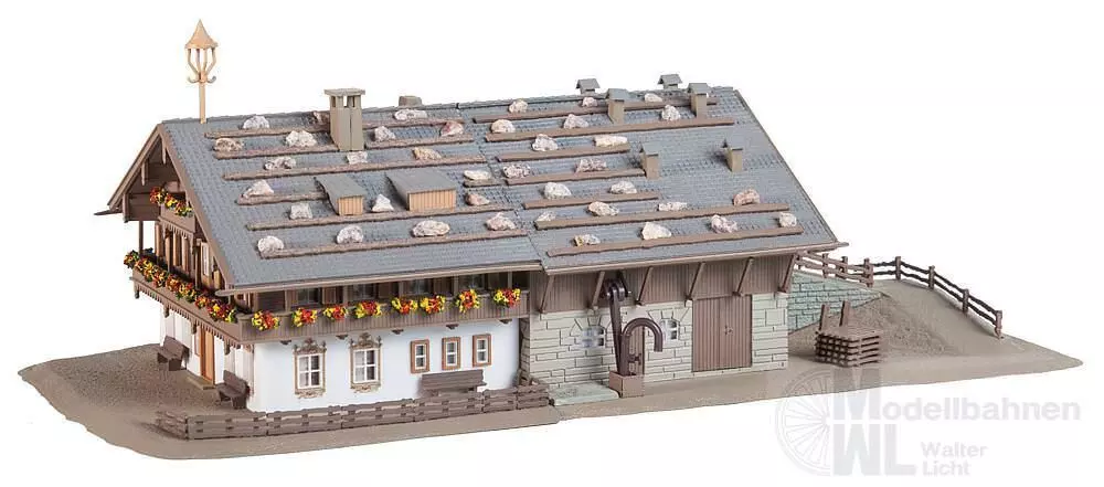 Faller 232199 - Großer Alpenhof mit Scheune N 1:160