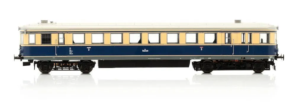 Jägerndorfer Modellbahn 13072 - Triebwagen VT 44.19 BBÖ Ep.II/III H0/WS Sound