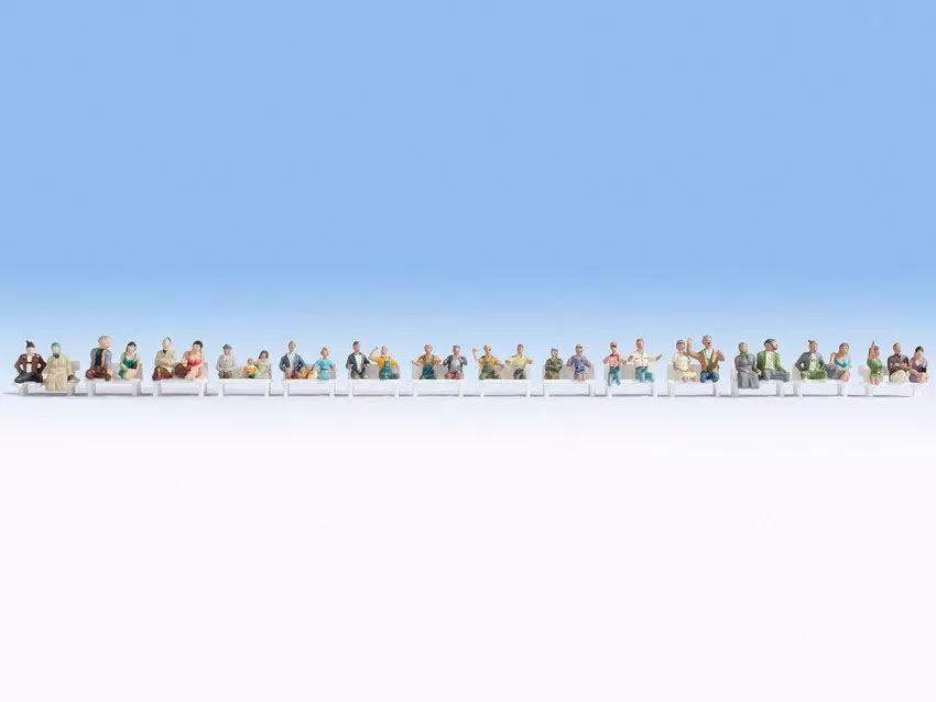 Noch 16050 - Mega-Spar-Set Reisende 30 Figuren, ohne Beine, ohne Bänke H0 1:87