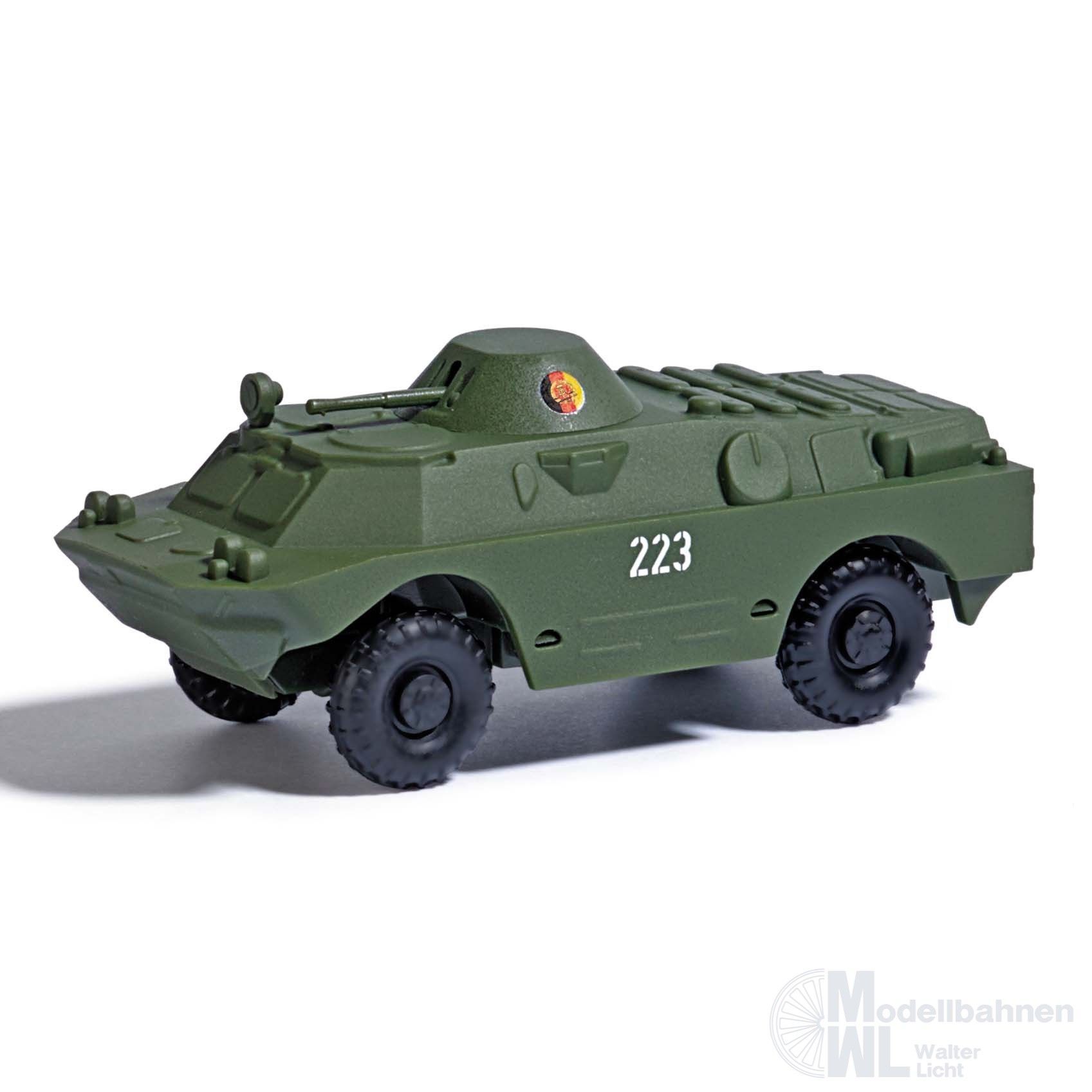 Mehlhose 211104671 - SPW-40P2/Geschütz N 1:160