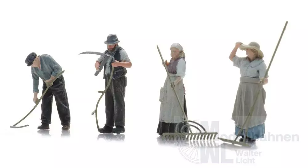 ARTITEC b.v. 5870073 - Heuernte mit Sense (4x) H0 1:87