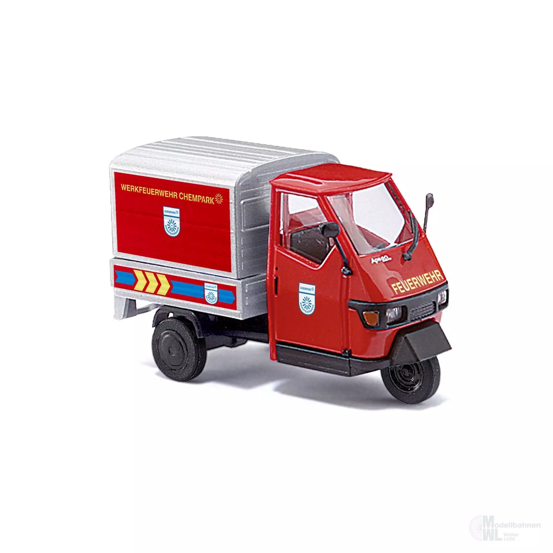 Busch 48449 - Piaggio Ape Werkfeuerwehr Chempark Bj.2006 H0 1:87