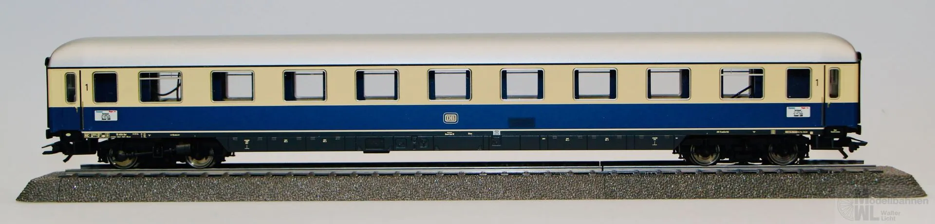 Märklin 43850 - MÄRKLIN - Abteilwagen DB Ep.III Rheingold Av4üm 1.Kl. H0/WS