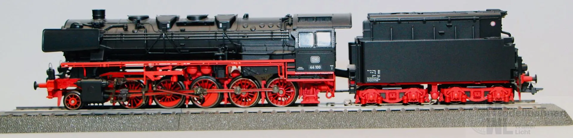 Märklin 37883 - MÄRKLIN -Dampflok BR 44 100 DB Ep.III H0/WS mfx Sound