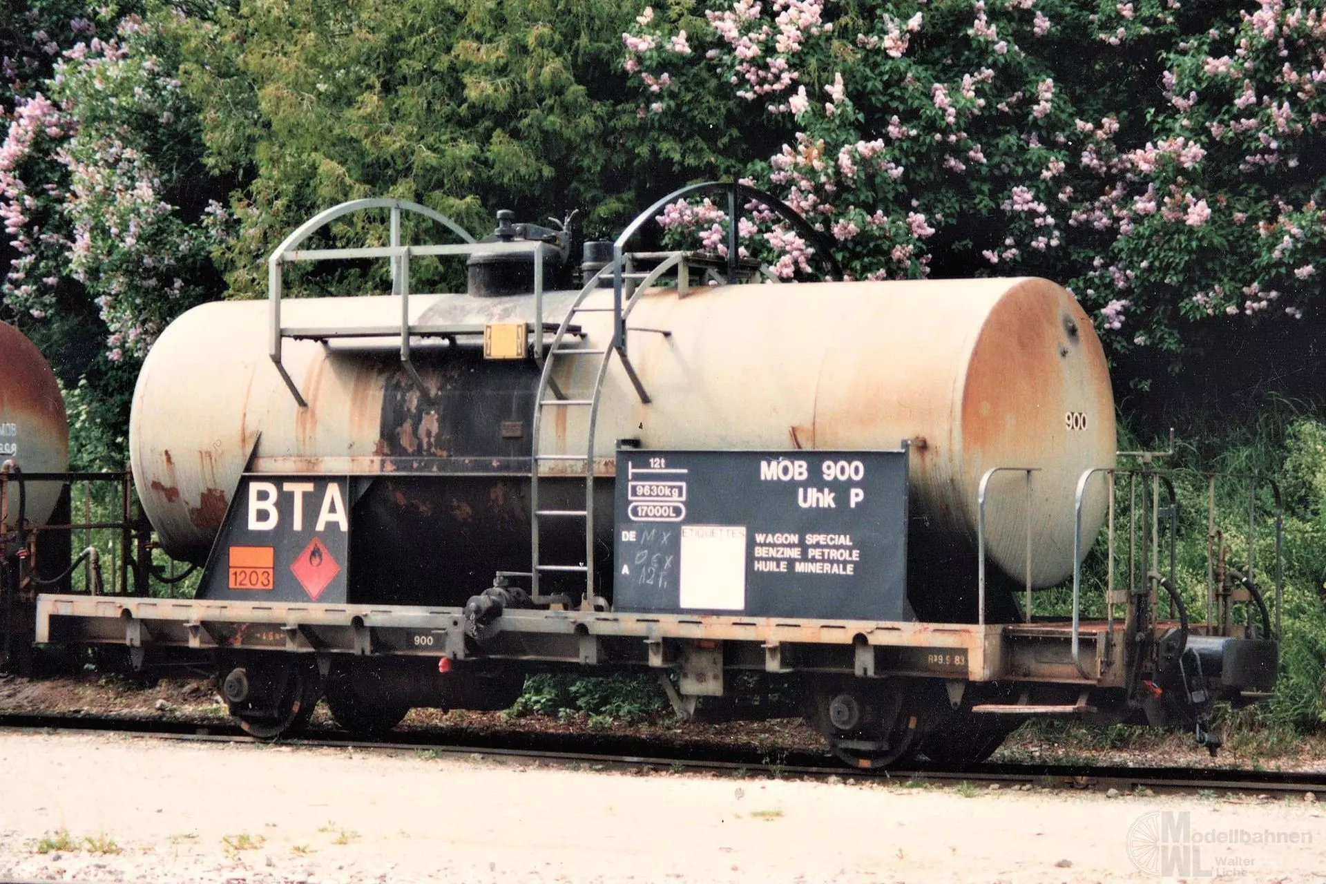 Bemo 2296320 - Kesselwagen MOB Ep.V Uhk P 890 BTA  H0m