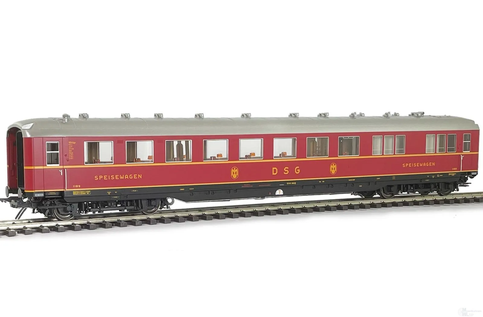 Lenz 41264-06 - Schürzenwagen DSG-Speisewagen DB Ep.III RAL 3003 Spur 0