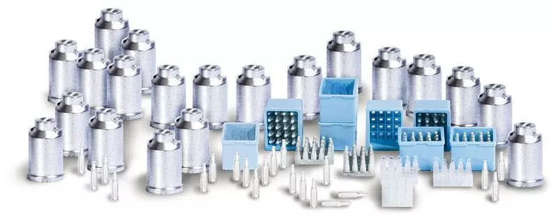 Busch 1145 - Milchkannen mit Zubehör H0 1:87