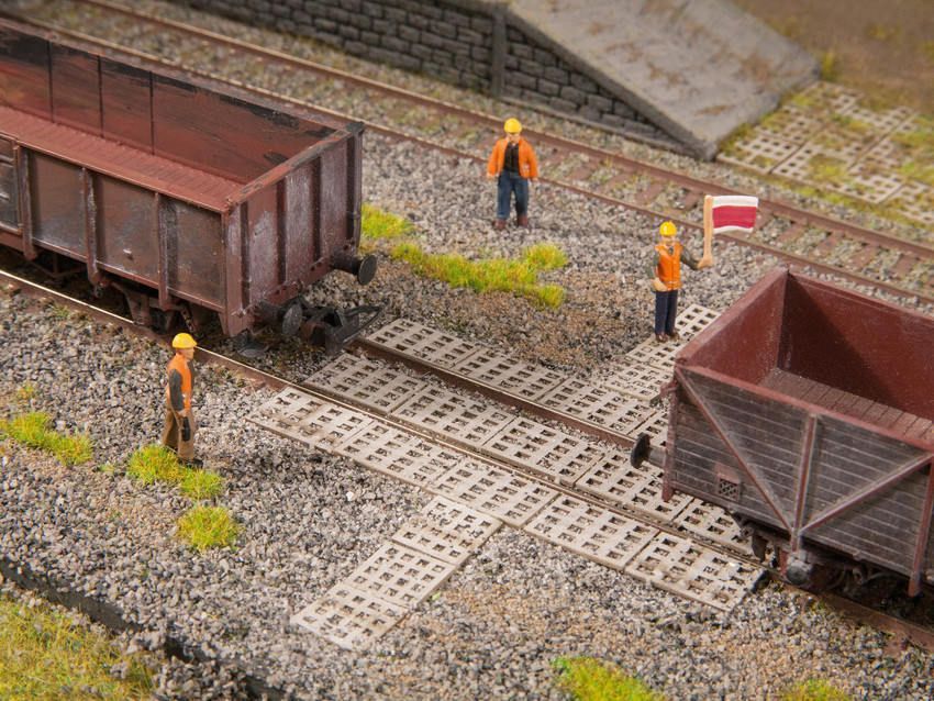 Noch 14301 - Betongitterplatten H0 1:87