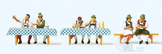 Preiser 10447 - Auf dem Oktoberfest (1) H0 1:87