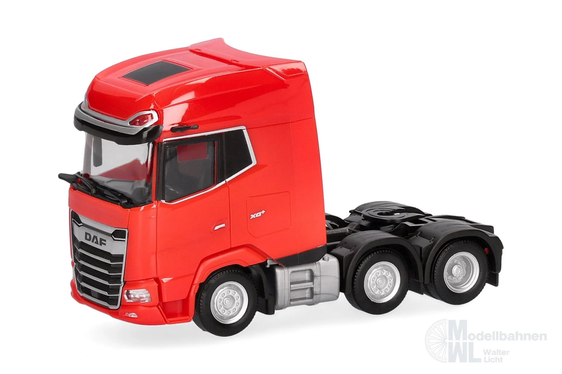 Herpa 321211 - DAF XG+ facelift Zugmaschine 3achs (6x2) hellrot H0 1:87