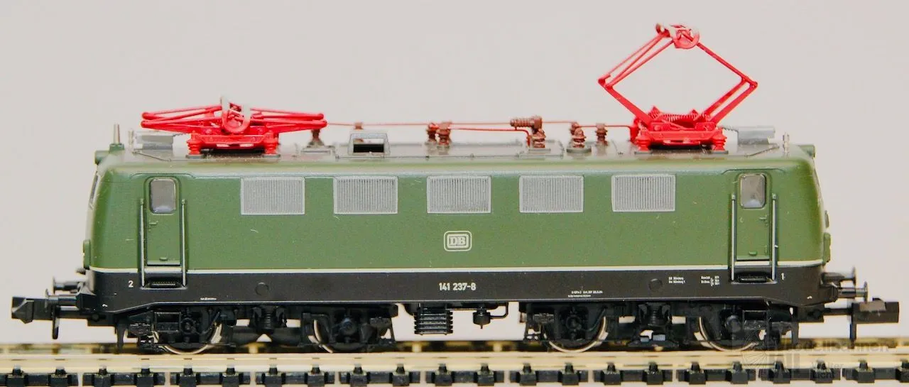Fleischmann 7025 - FLEISCHMANN - E-Lok BR 141 237-8 DB Ep.IV mit Faulhabermotor N 1:160
