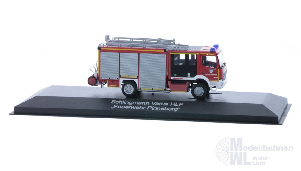Rietze 72917 - Mercedes-Benz Schlingmann Varus HLF FW Pinneberg H0 1:87