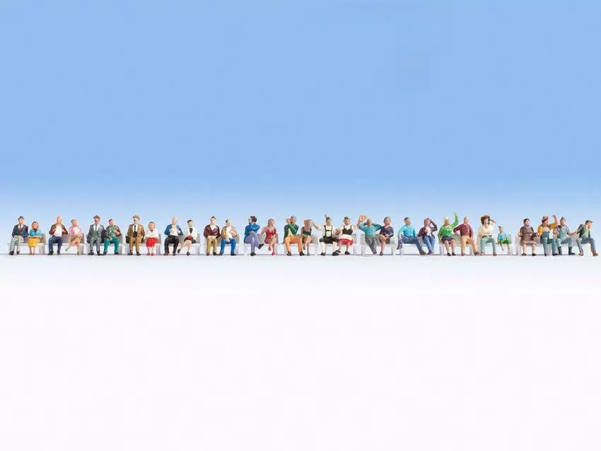 Noch 16045 - Mega-Spar-Set Sitzende 30 Figuren, ohne Bänke H0 1:87