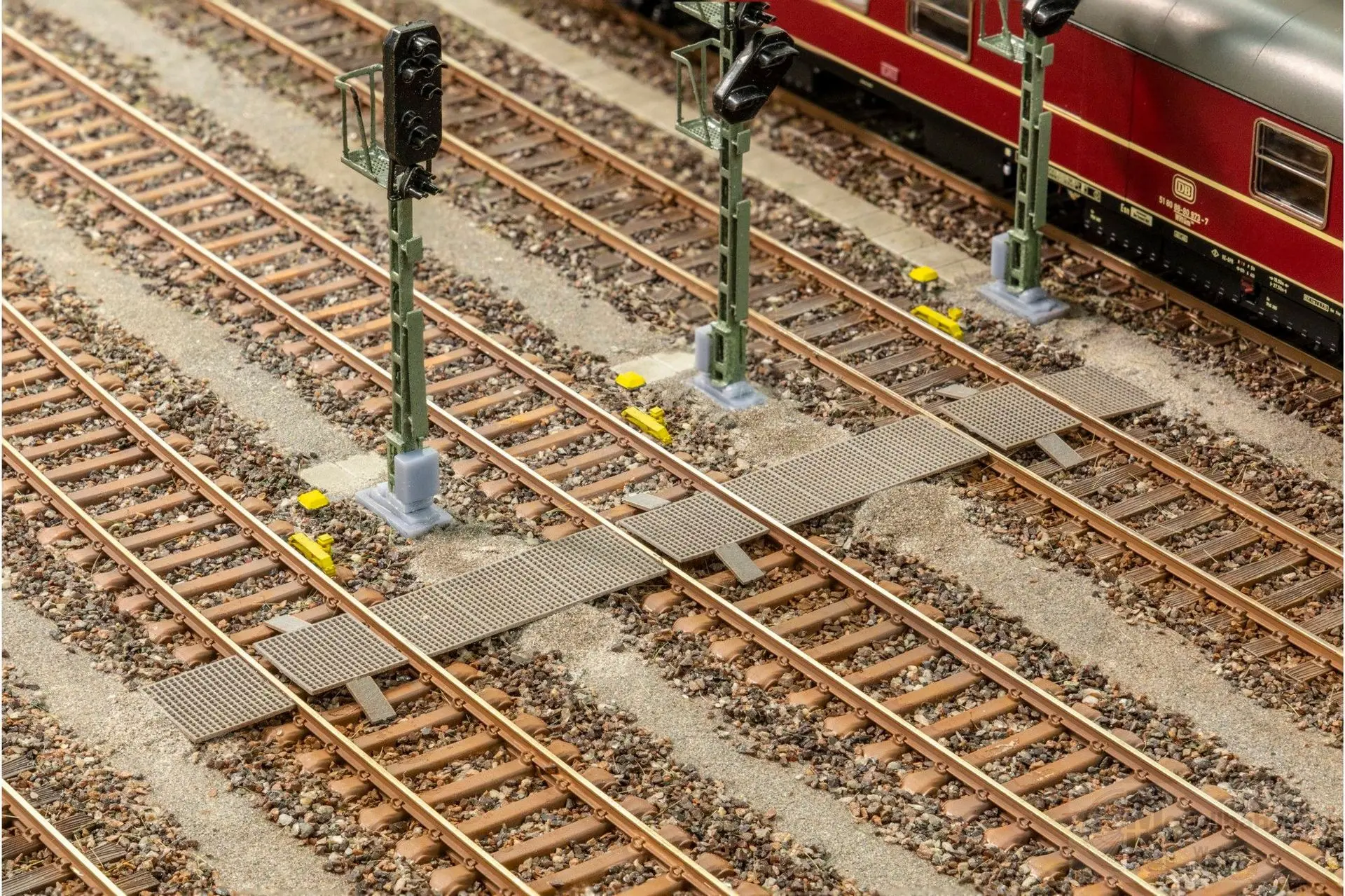Noch 14698 - Trittgitter grau N 1:160